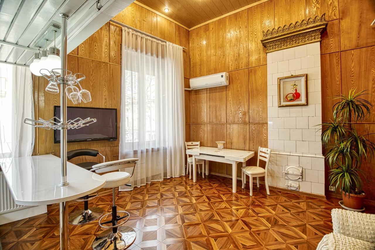 Rustaveli Central Aparthotel 第比利斯 外观 照片