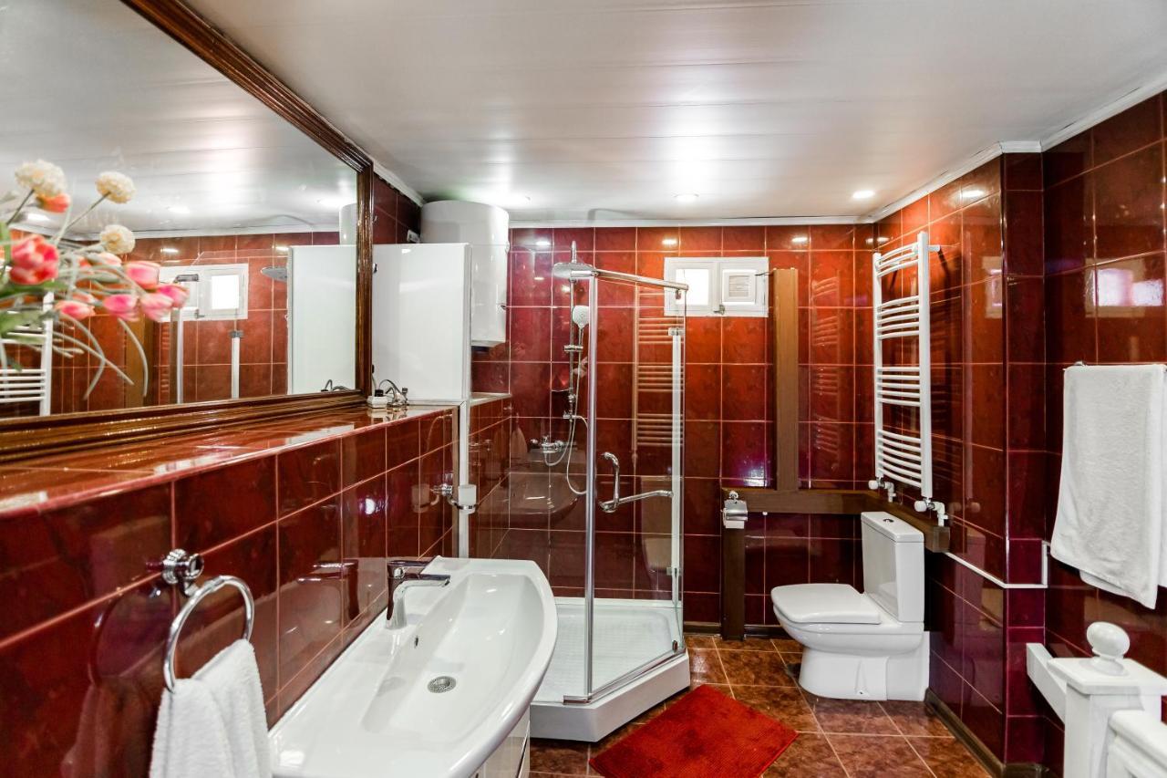 Rustaveli Central Aparthotel 第比利斯 外观 照片
